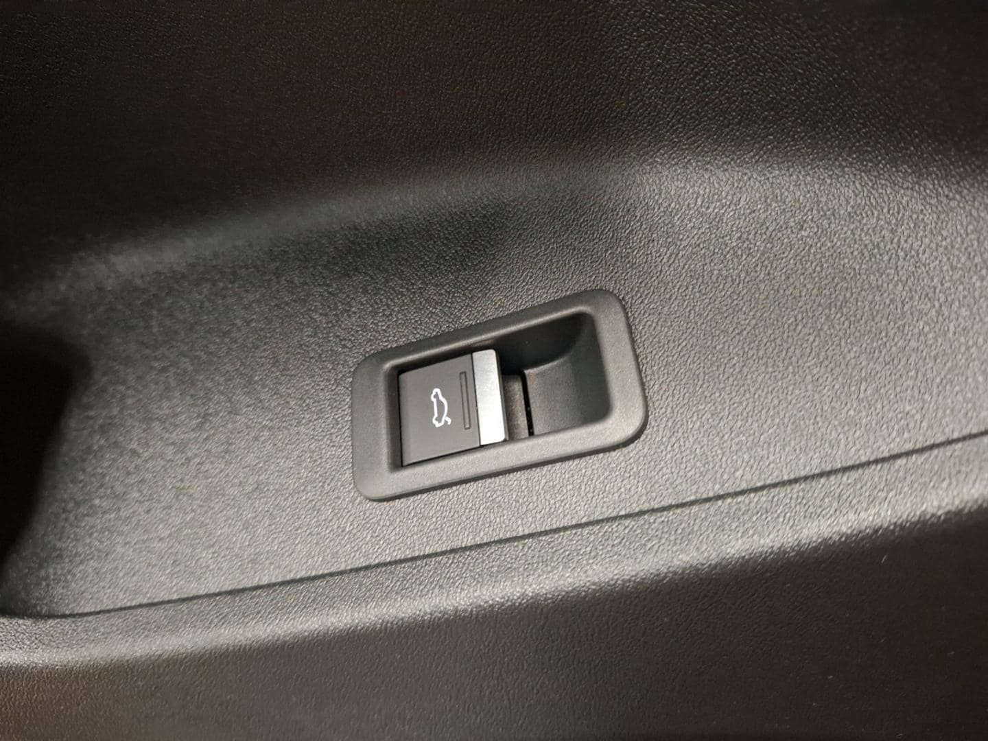 Bild über Audi Q3 SUV TDI 110 kW S tronic - für weitere Informationen kontaktieren Sie den Audi Partner