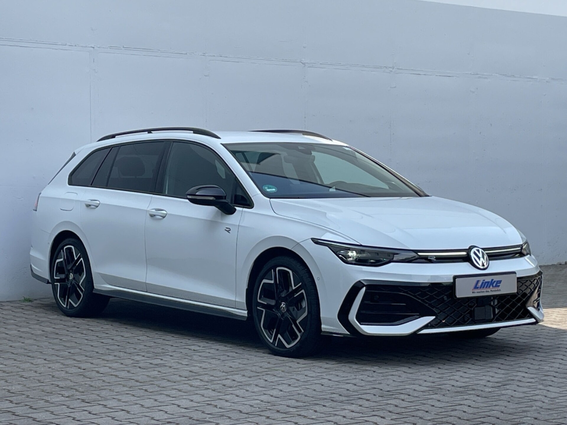 Volkswagen Golf Variant R-Line
