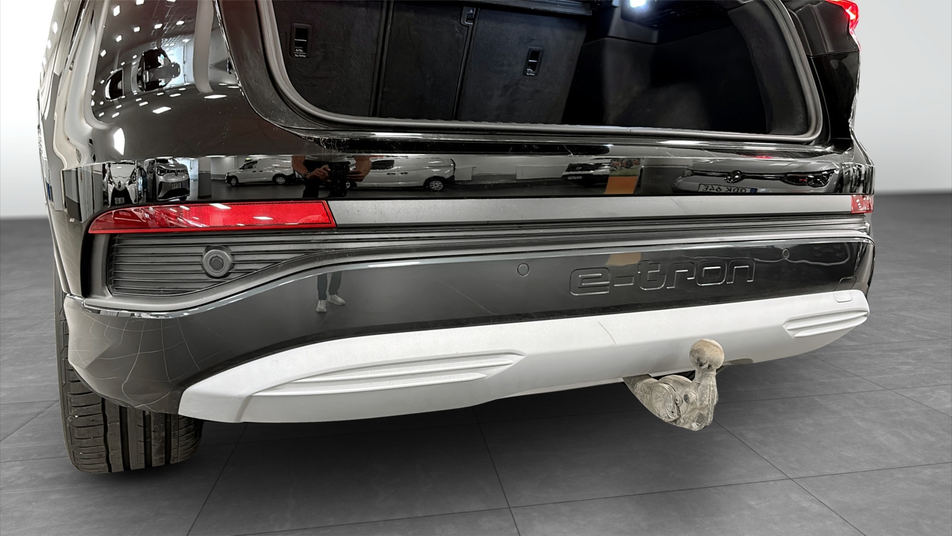 Image about Audi Q4 e-tron Q4 50 e-tron quattro 220,00 kW