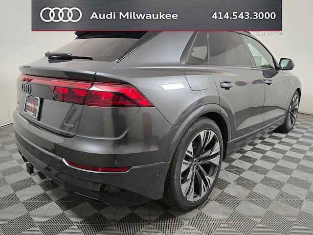 2026 Audi Q8