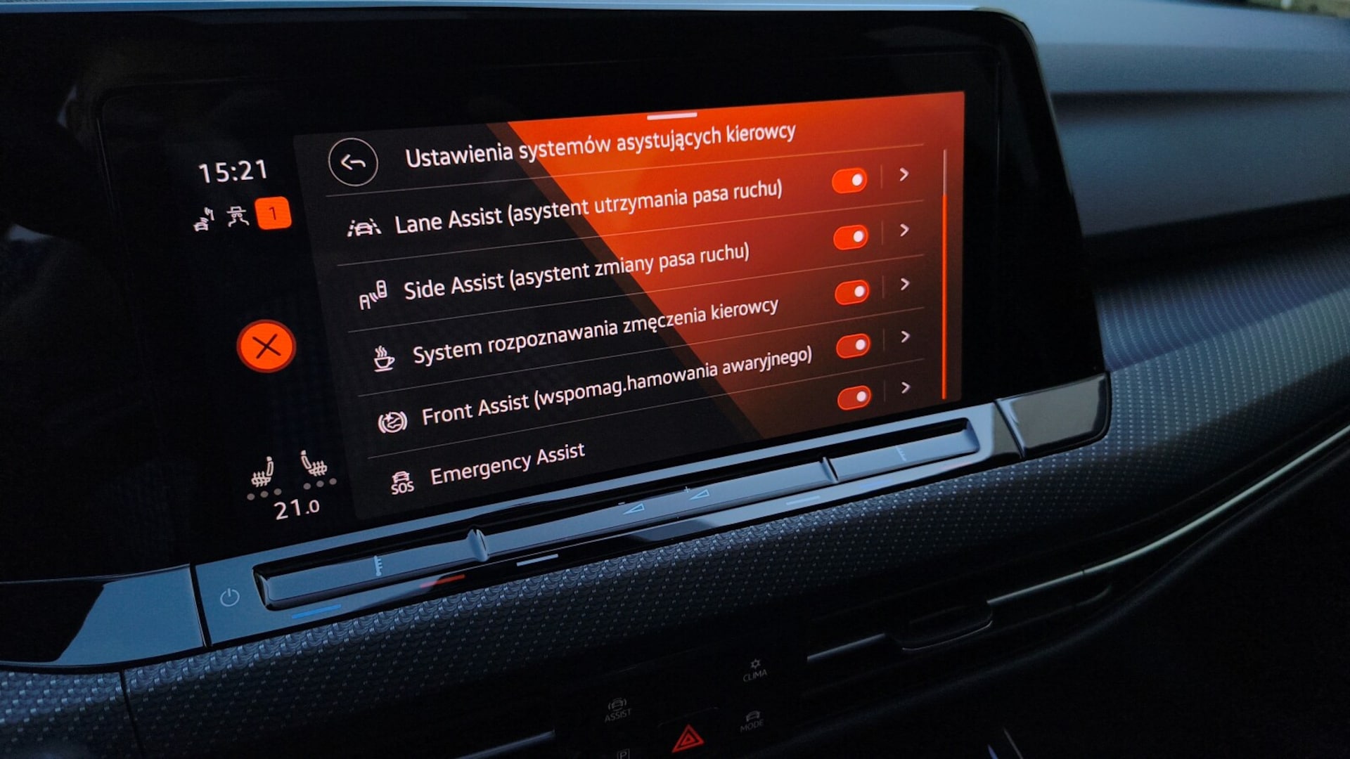Volkswagen Golf R-Line