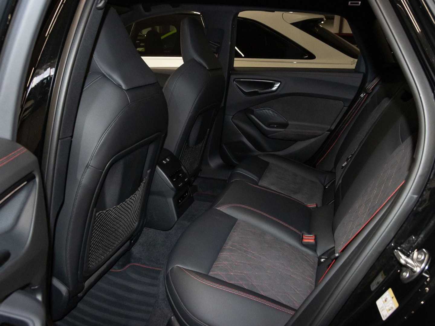 Bild über Audi S5 Avant TFSI 270 kW S tronic - für weitere Informationen kontaktieren Sie den Audi Partner