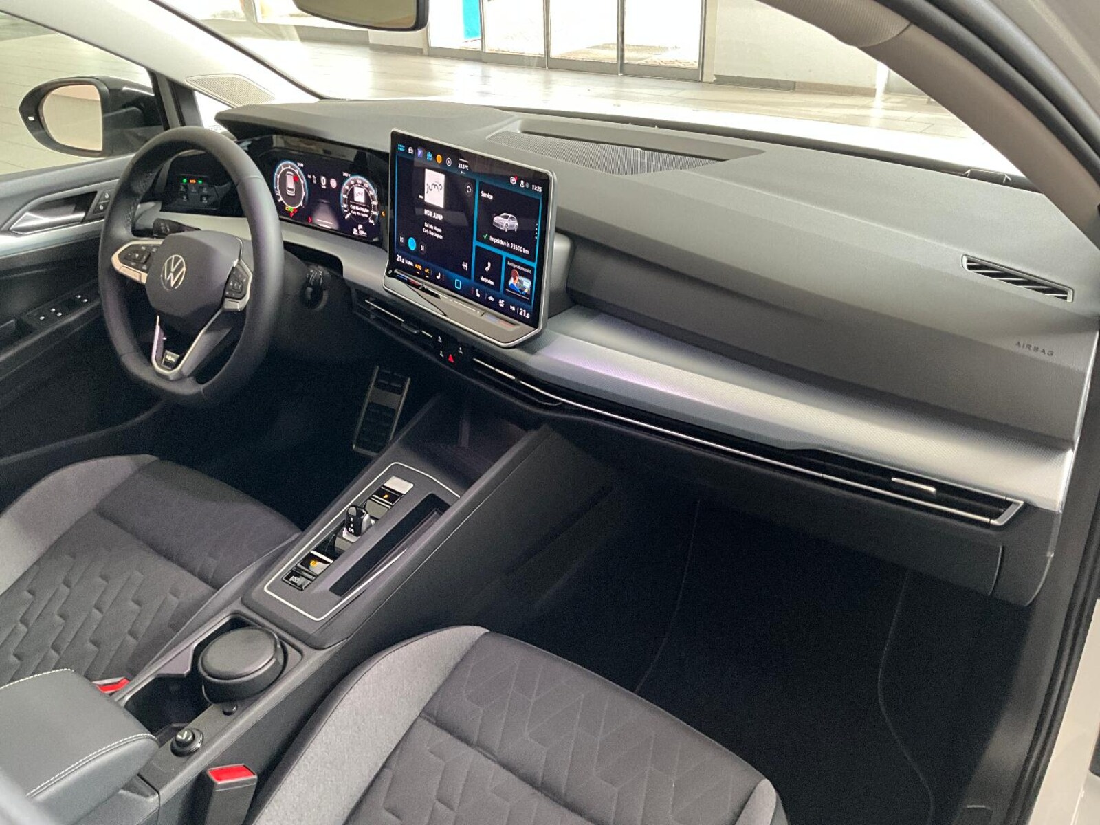 Volkswagen Golf Variant – Bild 10