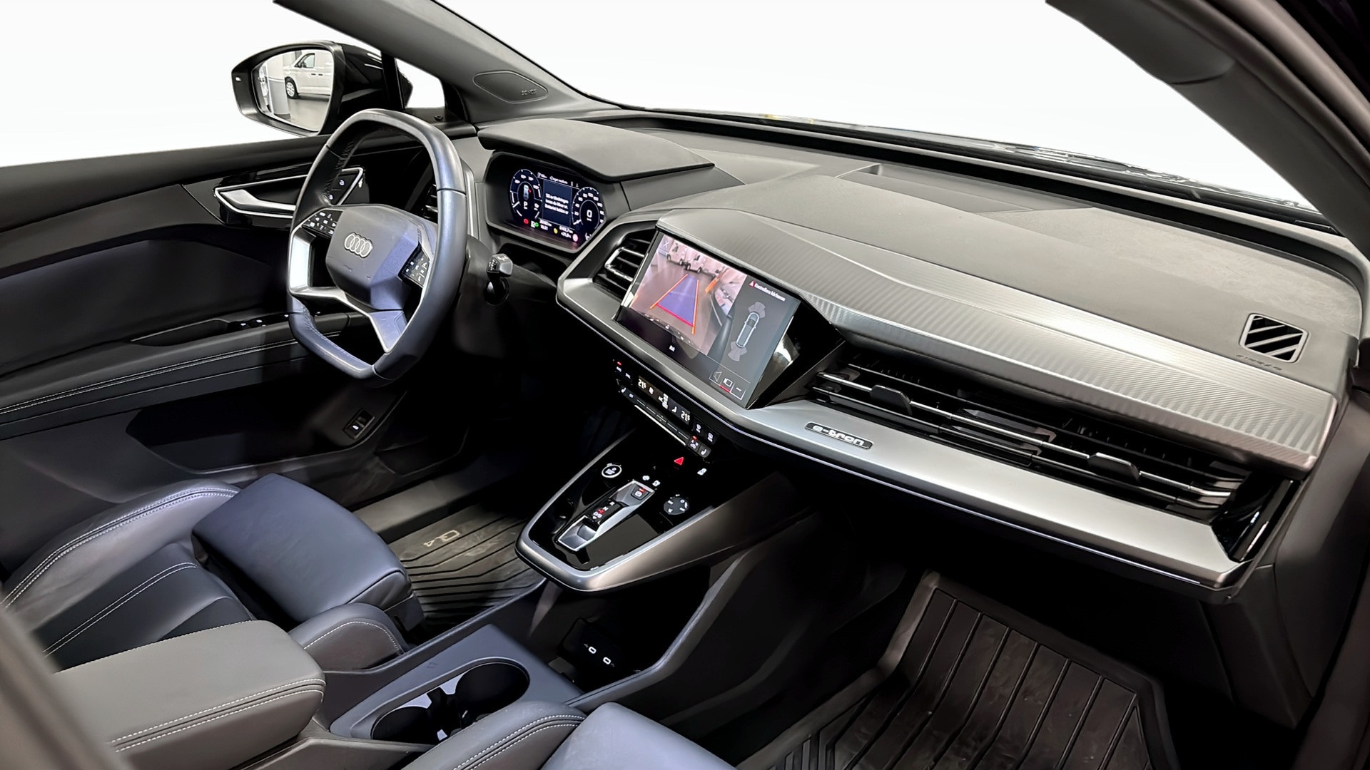 Image about Audi Q4 e-tron Q4 50 e-tron quattro 220,00 kW