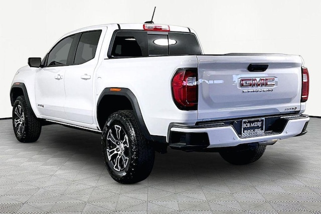 2024 GMC Canyon