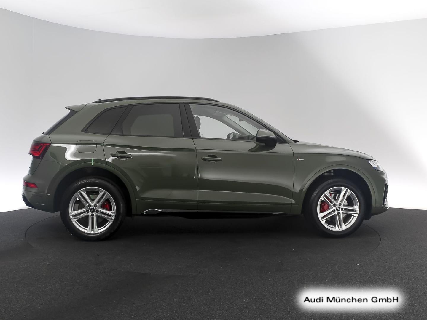 Bild über Audi Q5 40 TFSI quattro S tronic - für weitere Informationen kontaktieren Sie den Audi Partner