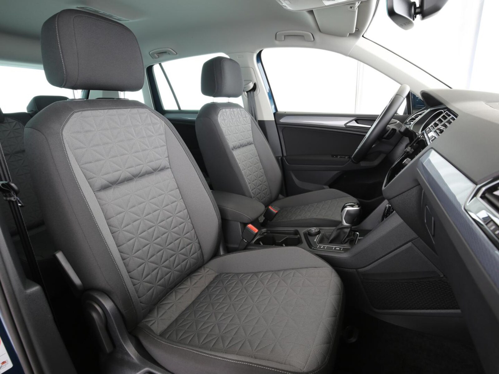Volkswagen Tiguan – Bild 17