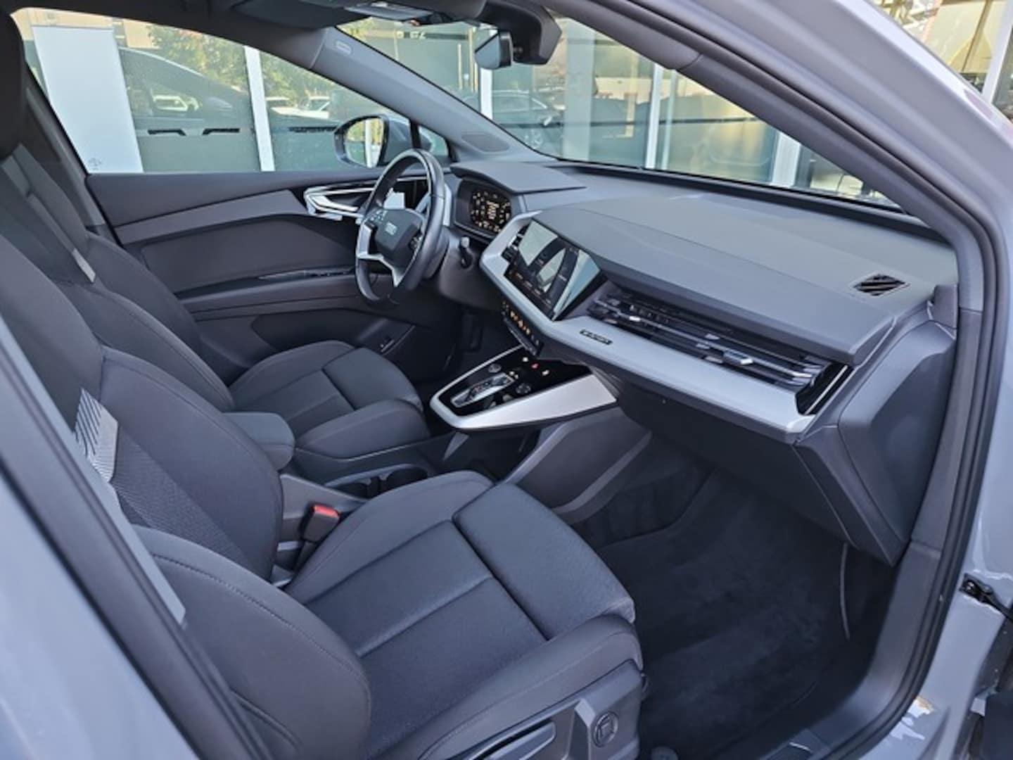 Bild über Audi Q4 Sportback e-tron 40 e-tron - für weitere Informationen kontaktieren Sie den Audi Partner
