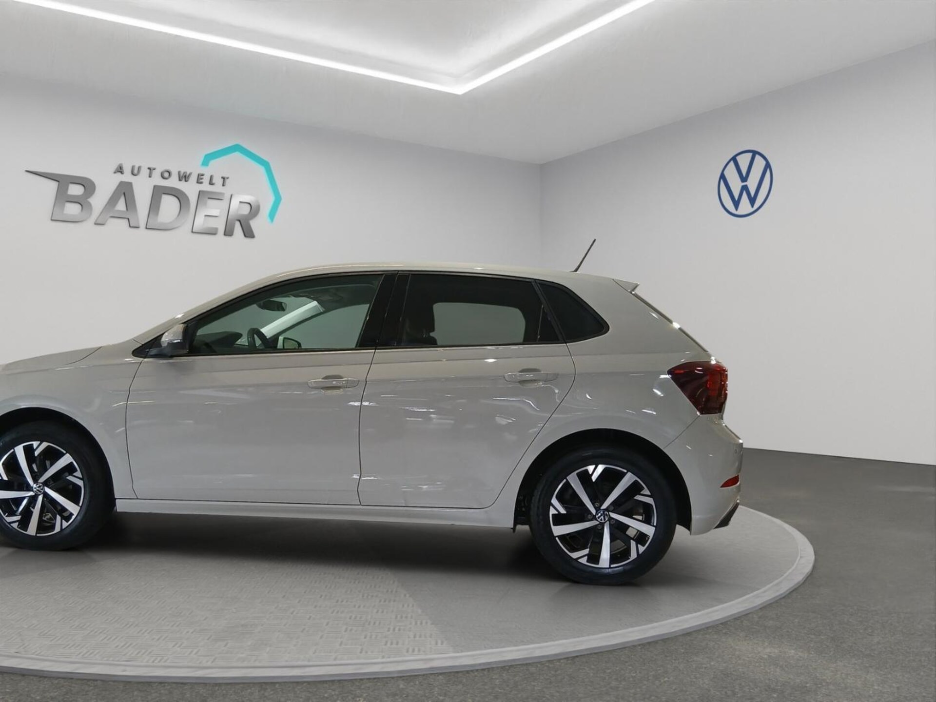 Volkswagen Polo Active