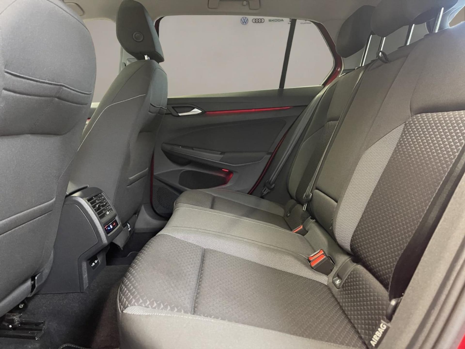 Volkswagen Golf Active