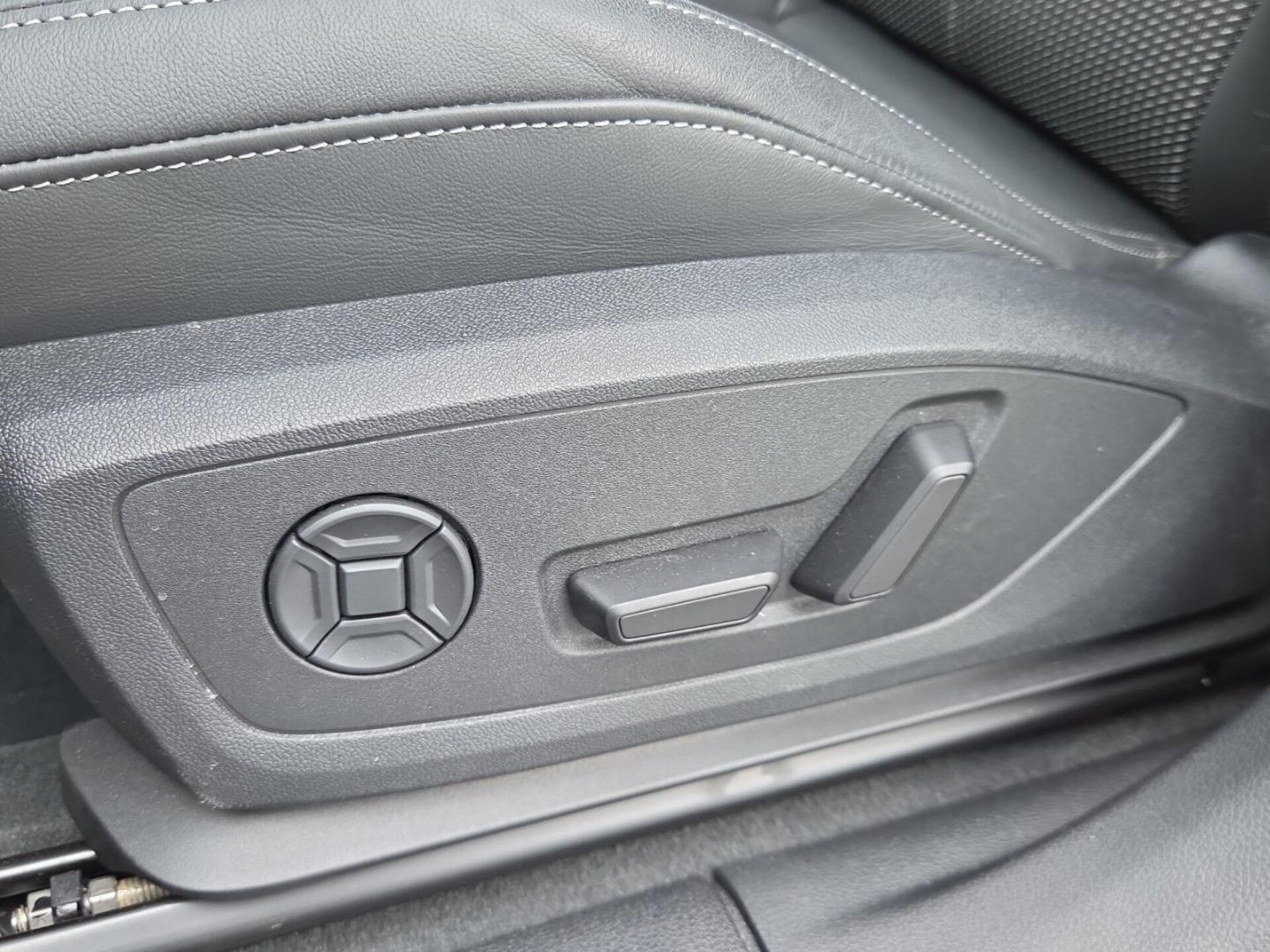 Audi Q3 SUV S line