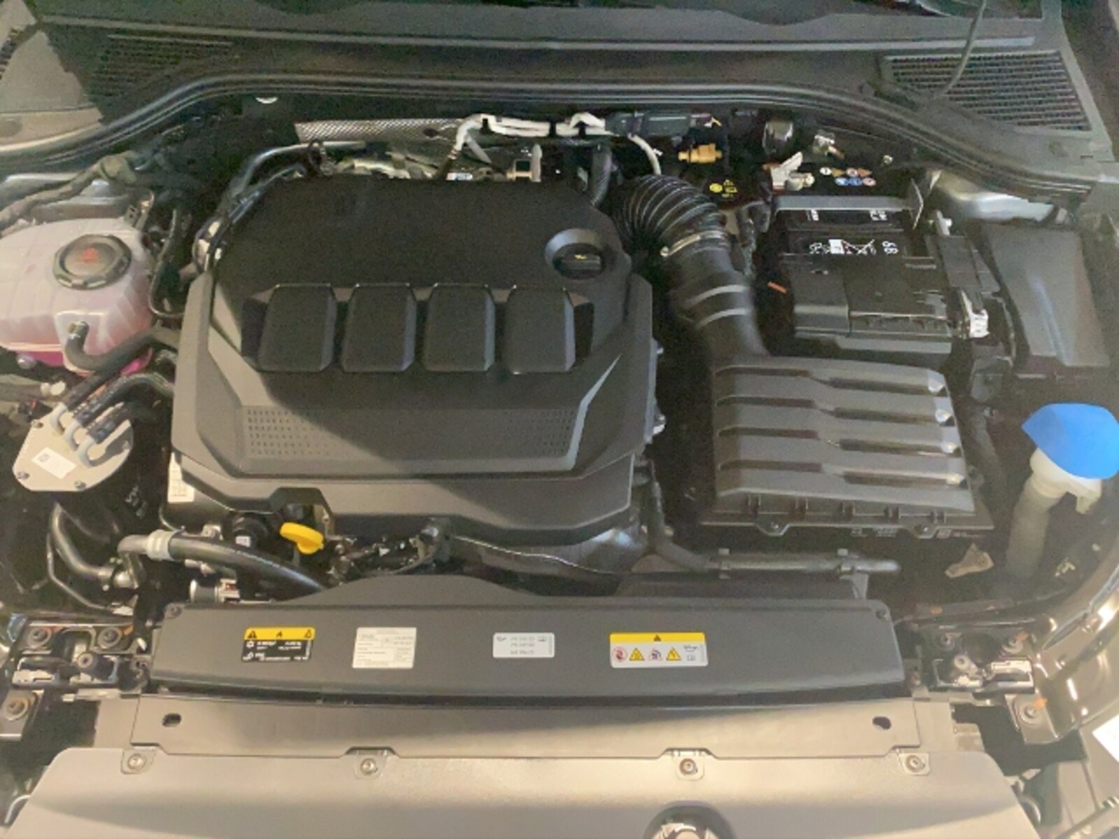 Volkswagen Passat – Bild 20