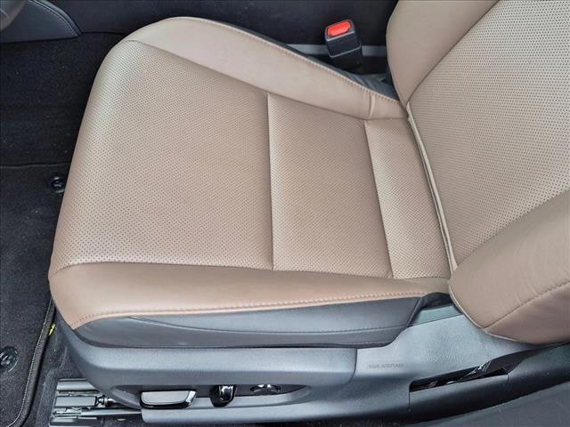 2025 Lexus ES 300h