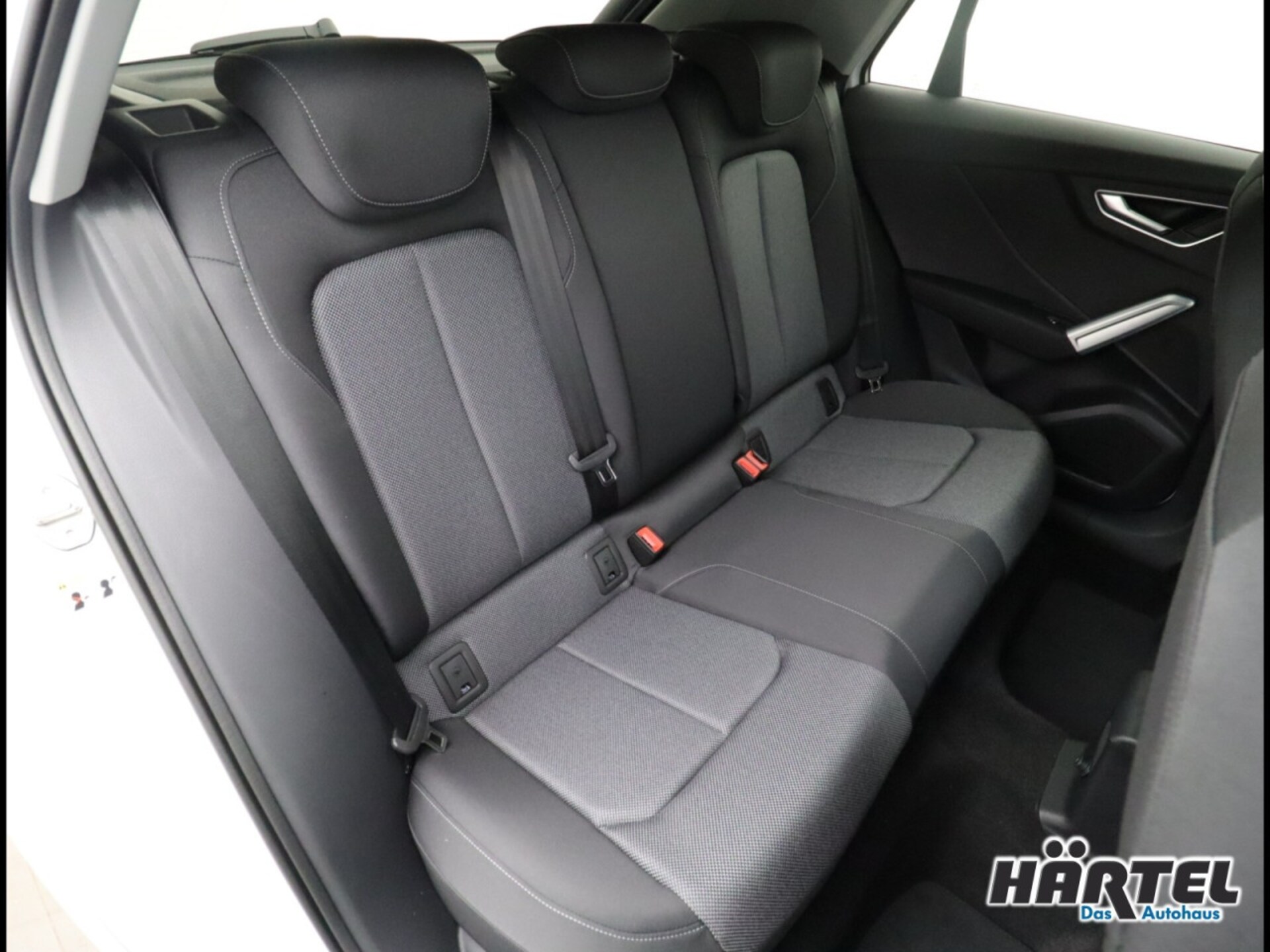 Audi Q2 S line