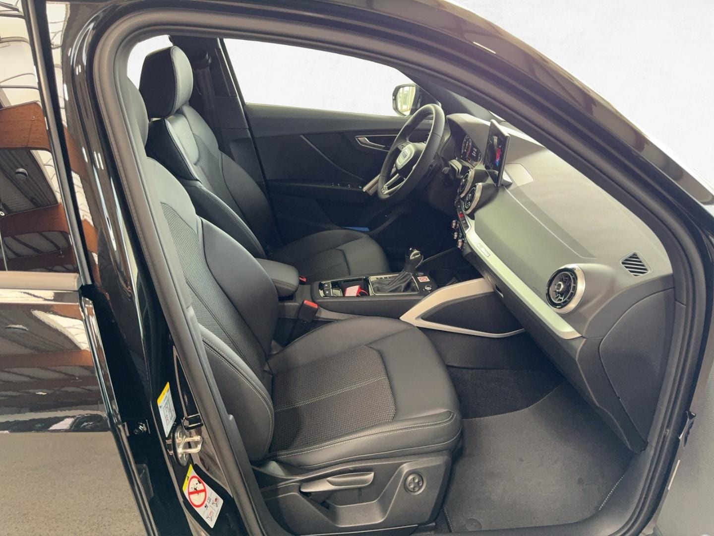 Bild über Audi Q2 S line 35 TFSI S tronic - für weitere Informationen kontaktieren Sie den Audi Partner