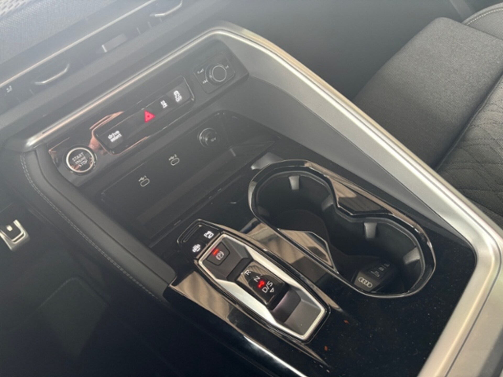 Audi Q5 Sportback edition one