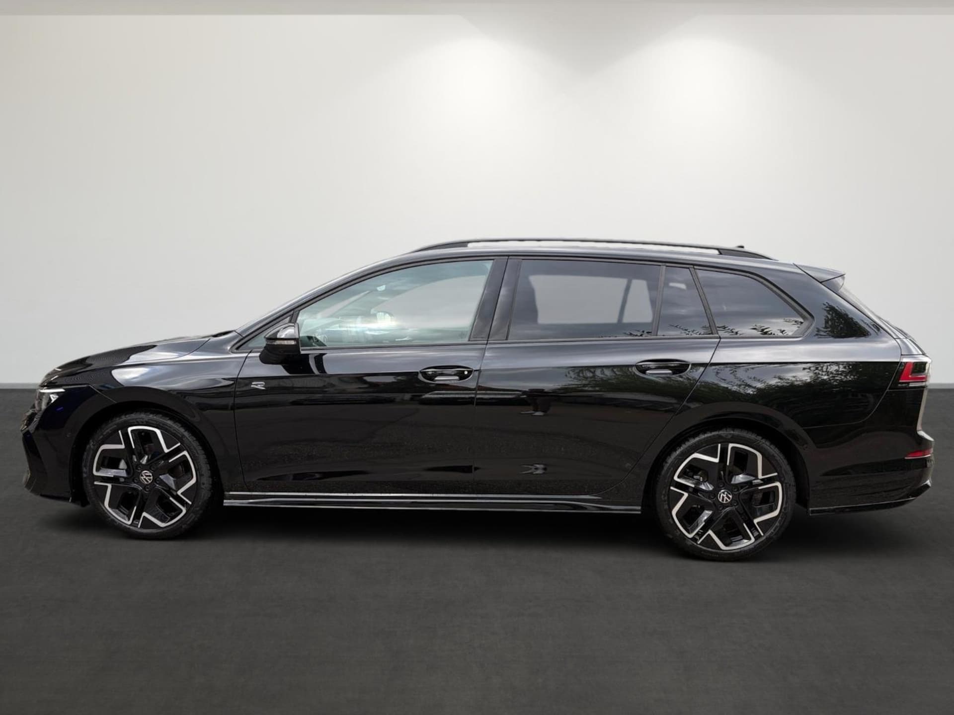 Volkswagen Golf Variant R-Line