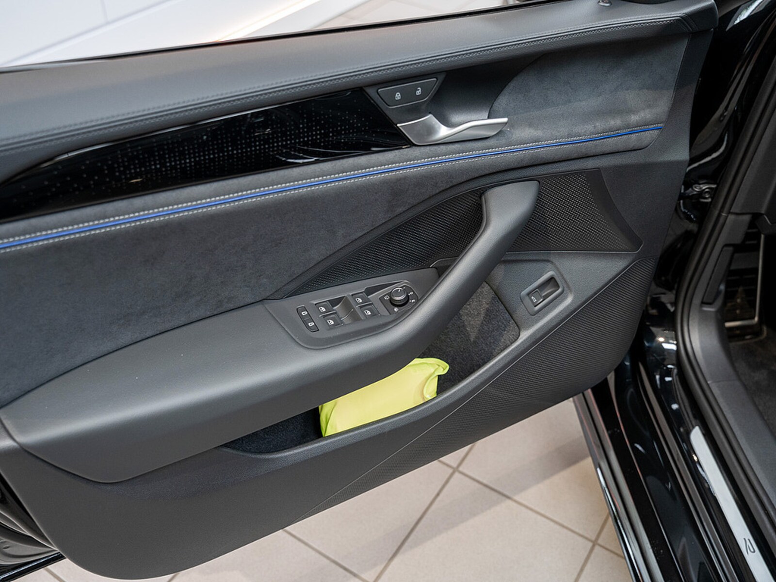Volkswagen Passat – Bild 13