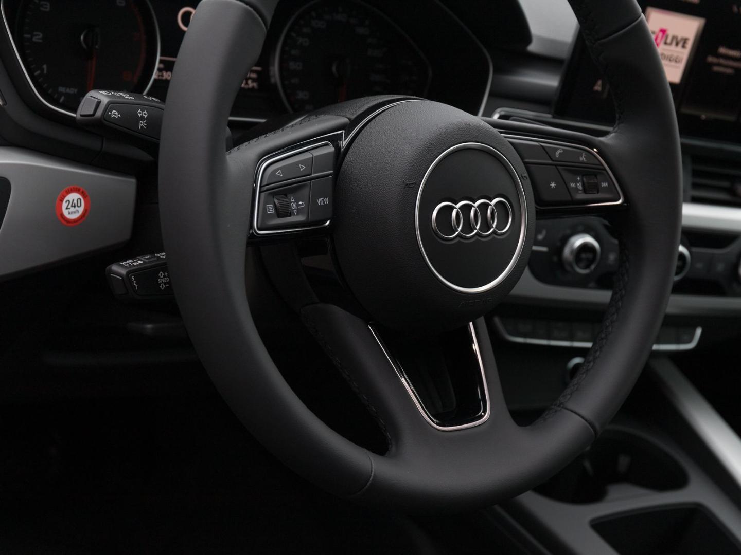 Image about Audi A4 Avant 40 TFSI S tronic