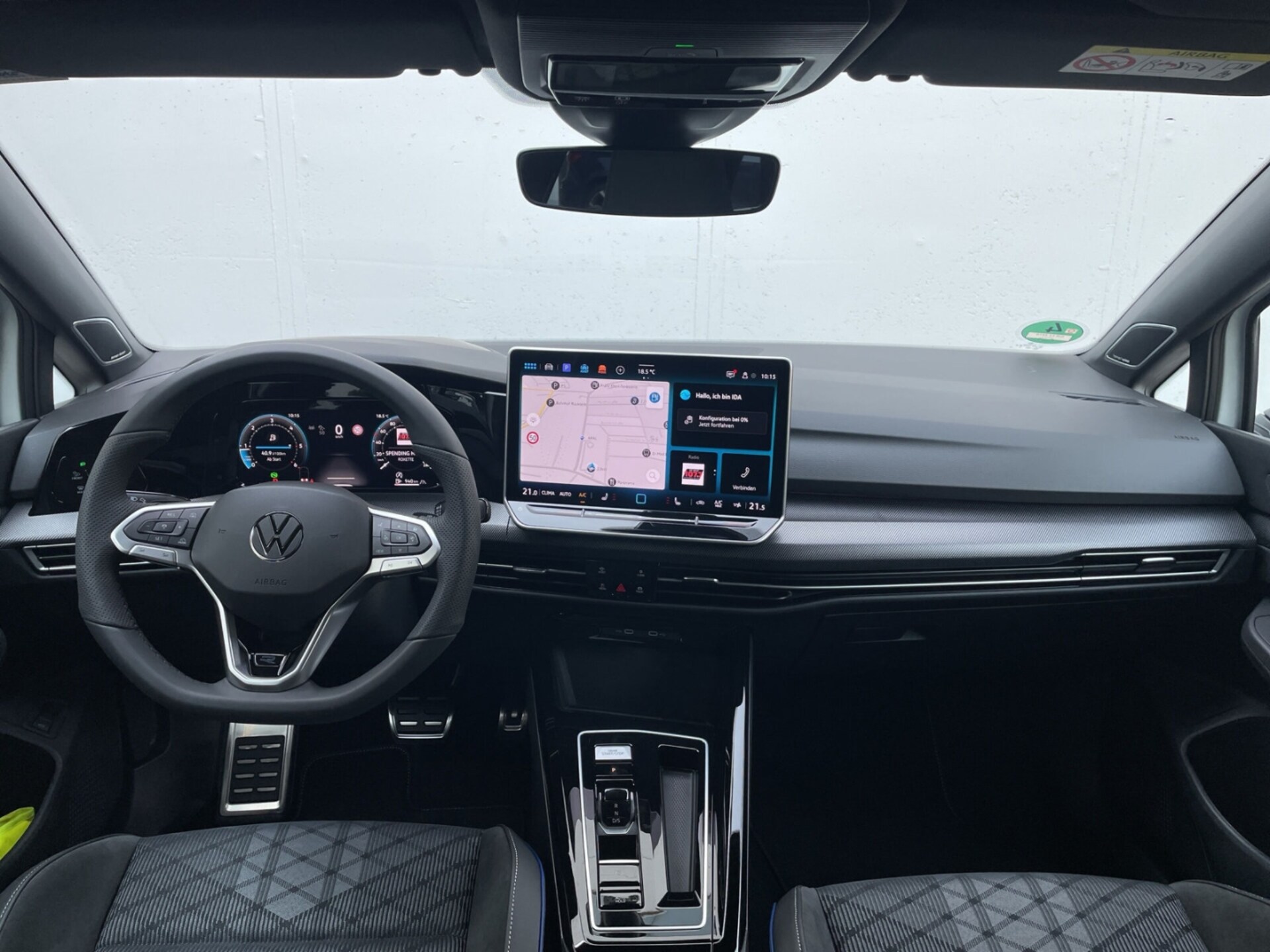 Volkswagen Golf Variant R-Line
