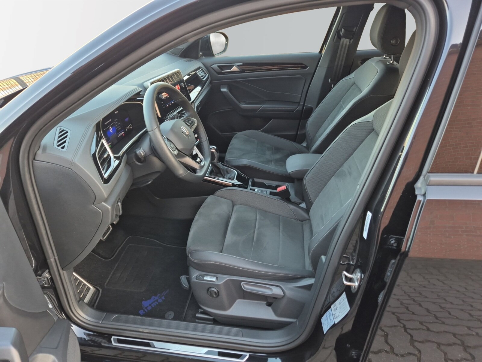 Volkswagen T-Roc – Bild 3