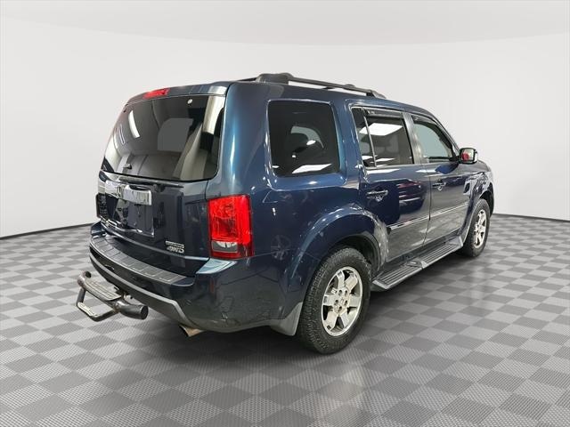 Used 2009 Honda Pilot Touring with VIN 5FNYF48989B023083 for sale in Brooklyn, NY