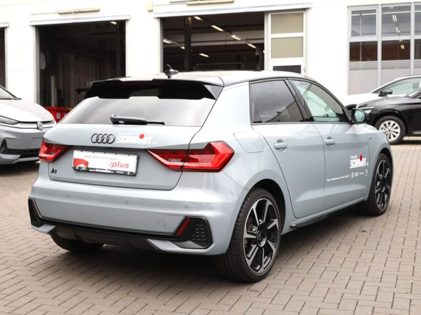 Bild über Audi A1 Sportback S line 35 TFSI S tronic - für weitere Informationen kontaktieren Sie den Audi Partner
