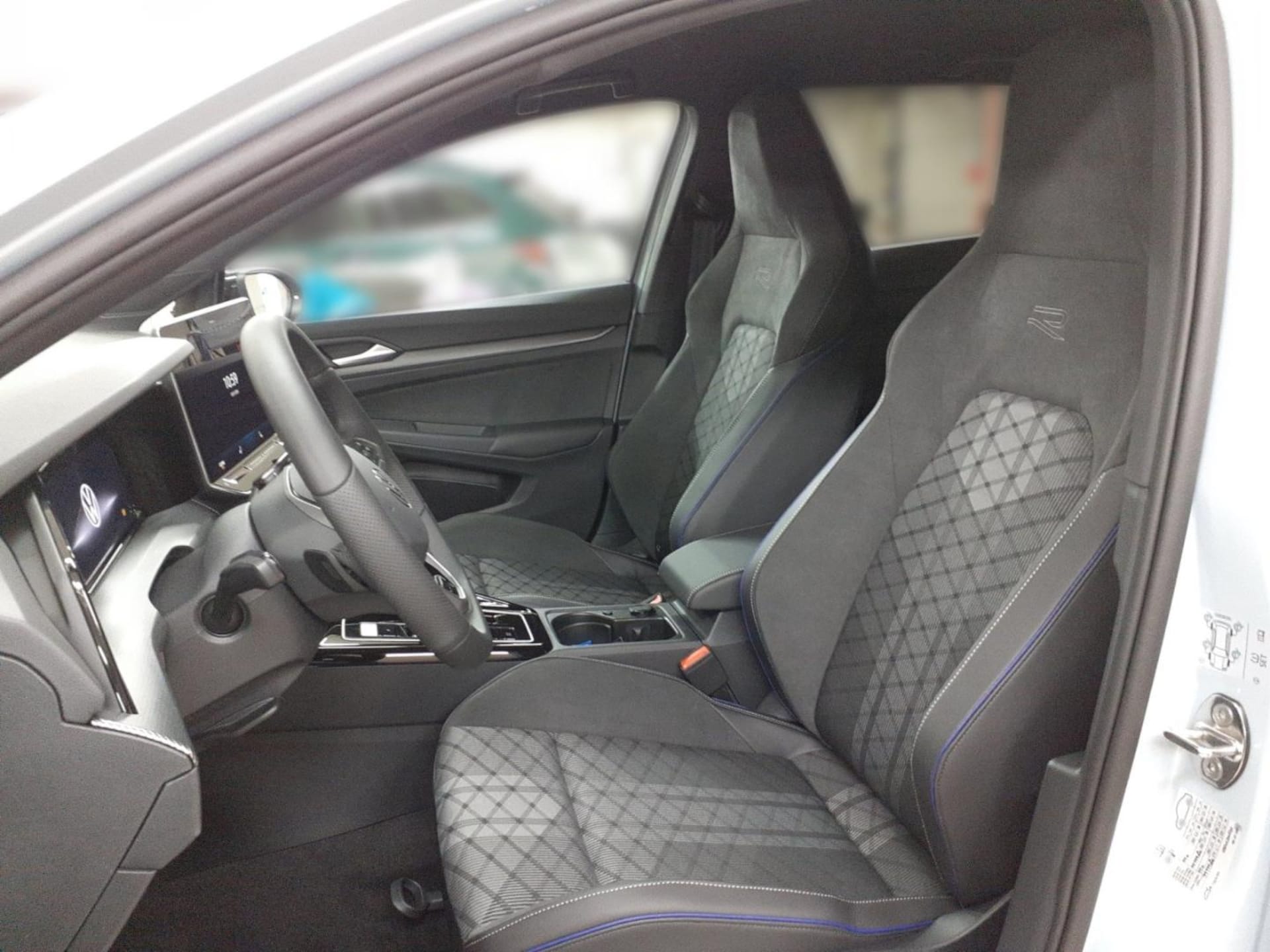 Volkswagen Golf Variant R-Line