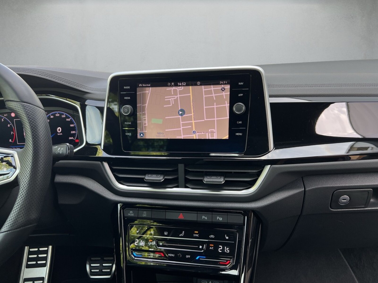 Volkswagen T-Roc Cabriolet – Bild 11