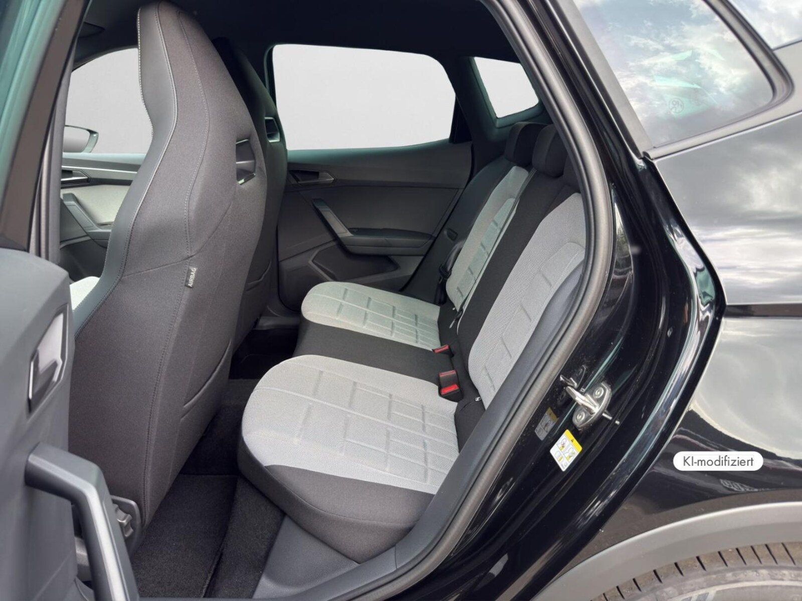 SEAT Arona – Bild 14