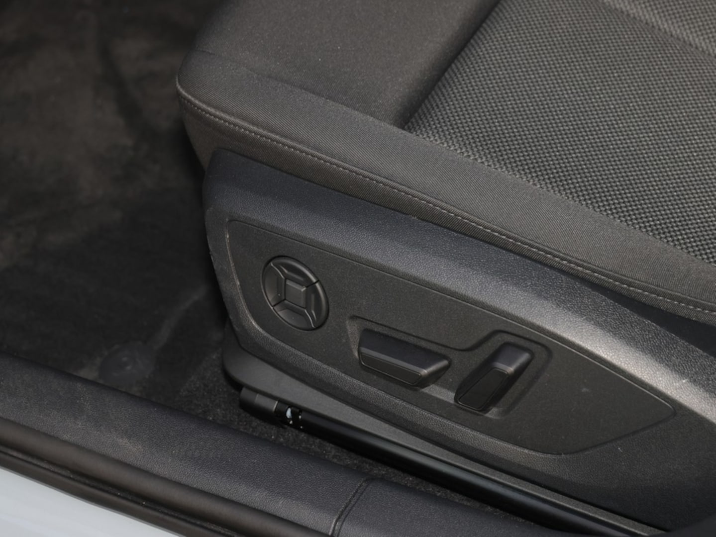 Bild über Audi A3 Sportback 35 TFSI Schaltgetriebe - für weitere Informationen kontaktieren Sie den Audi Partner