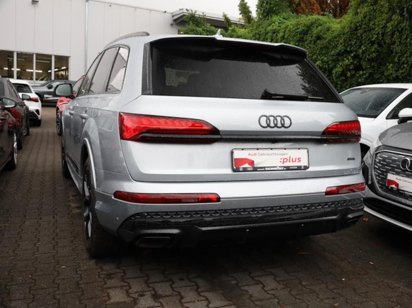 Bild über Audi Q7 SUV TFSI e S line business TFSI e quattro 290 kW tiptronic - für weitere Informationen kontaktieren Sie den Audi Partner