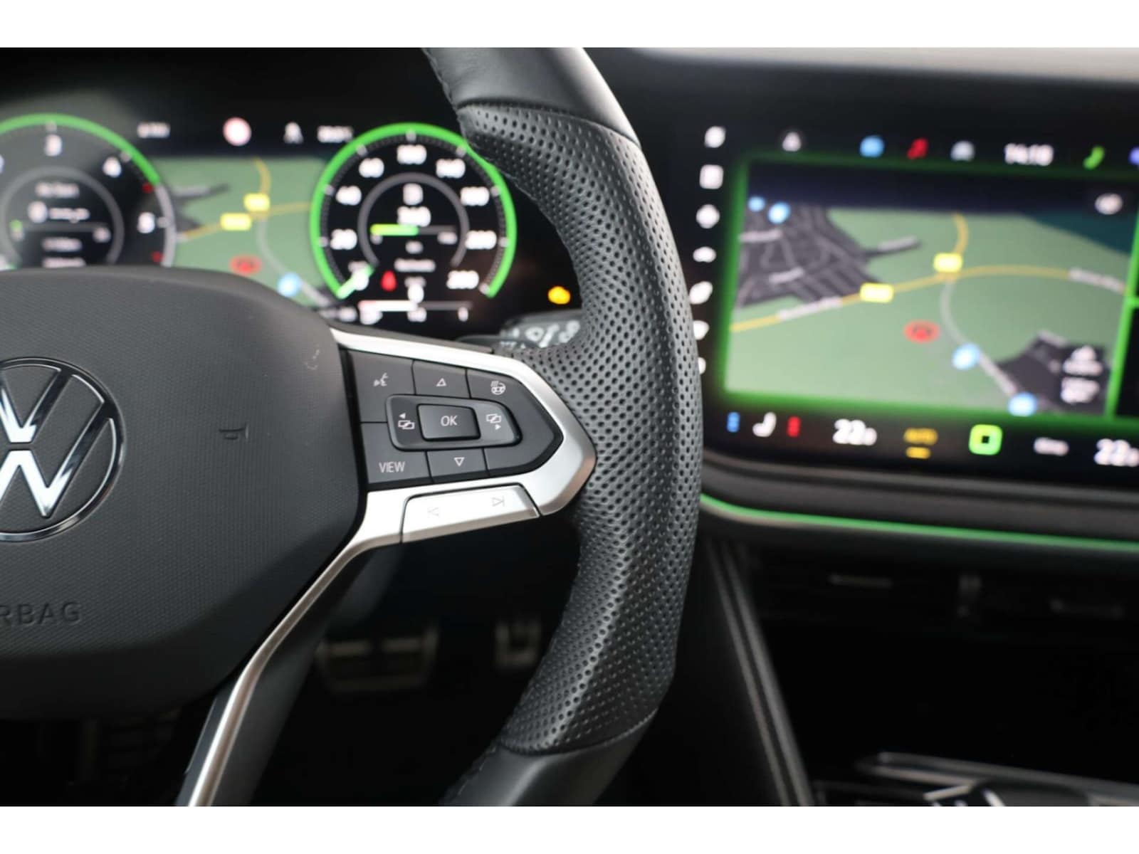 Volkswagen Touareg – Bild 13