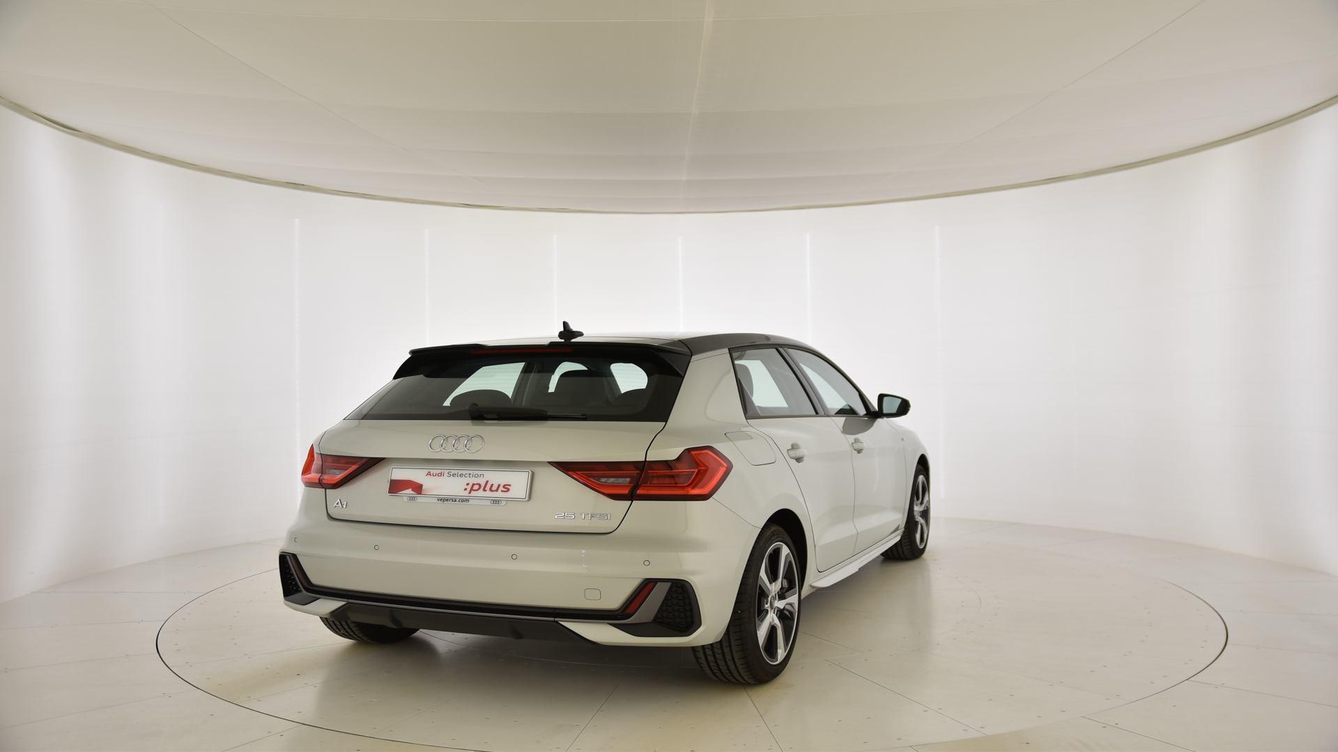 Image about Audi A1 Sportback Adrenalin edition 25 TFSI 70 kW (95 CV) 5 vel.