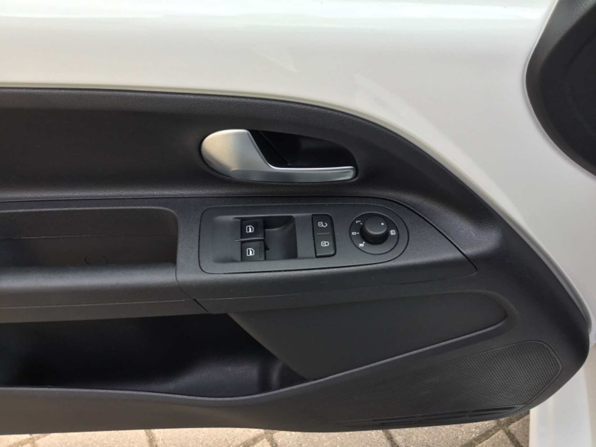 Volkswagen up! move up!
