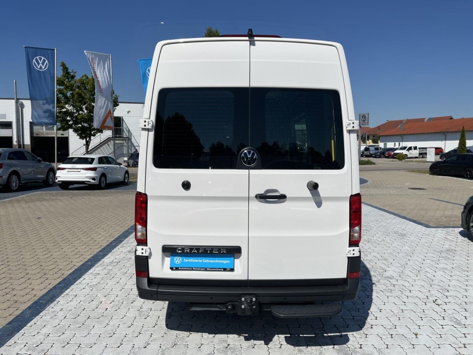 Volkswagen Crafter Kasten mittlerer Radstand – Bild 4