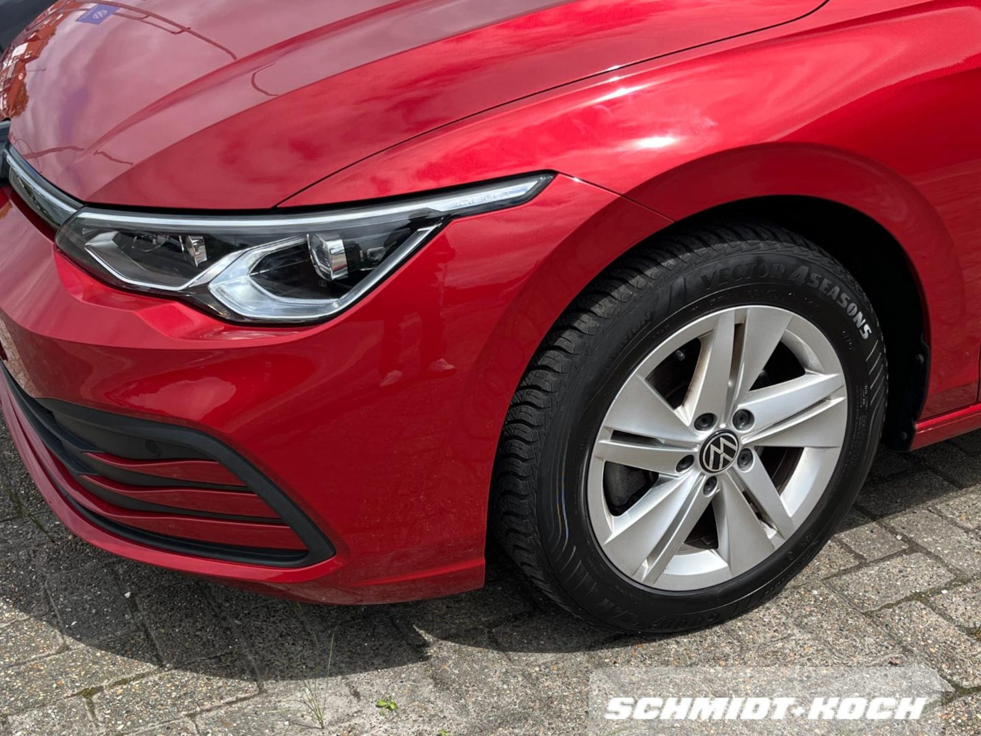 Volkswagen Golf Variant Life