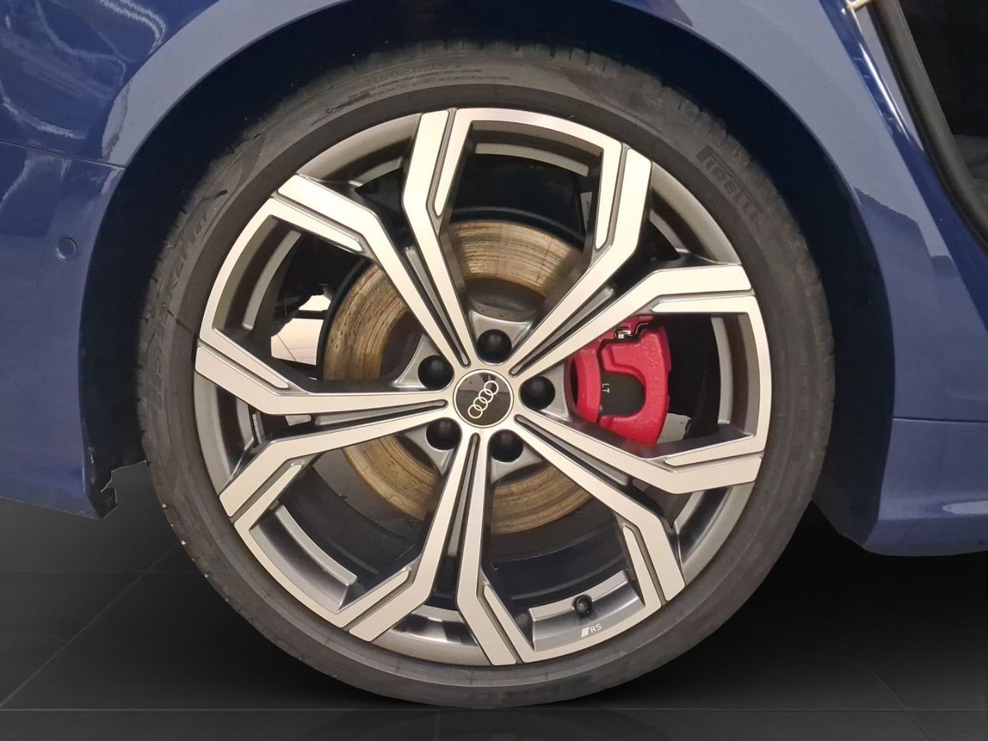 Bild über Audi S6 Avant TDI quattro tiptronic - für weitere Informationen kontaktieren Sie den Audi Partner