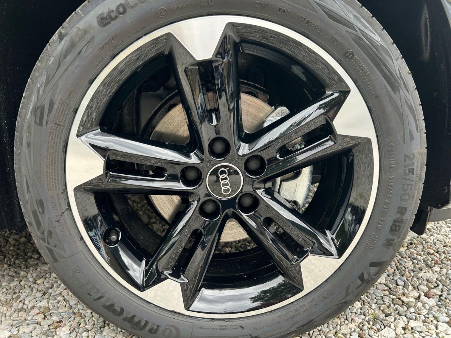 Bild über Audi Q2 S line 35 TFSI S tronic - für weitere Informationen kontaktieren Sie den Audi Partner