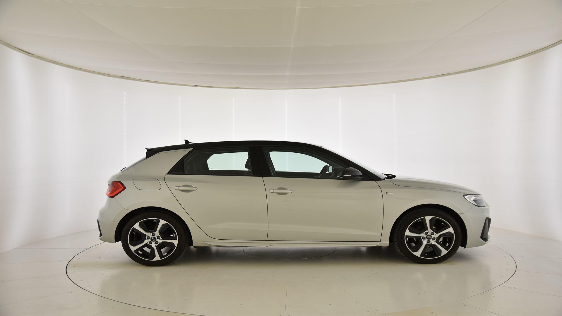 Image about Audi A1 Sportback Adrenalin edition 25 TFSI 70 kW (95 CV) 5 vel.