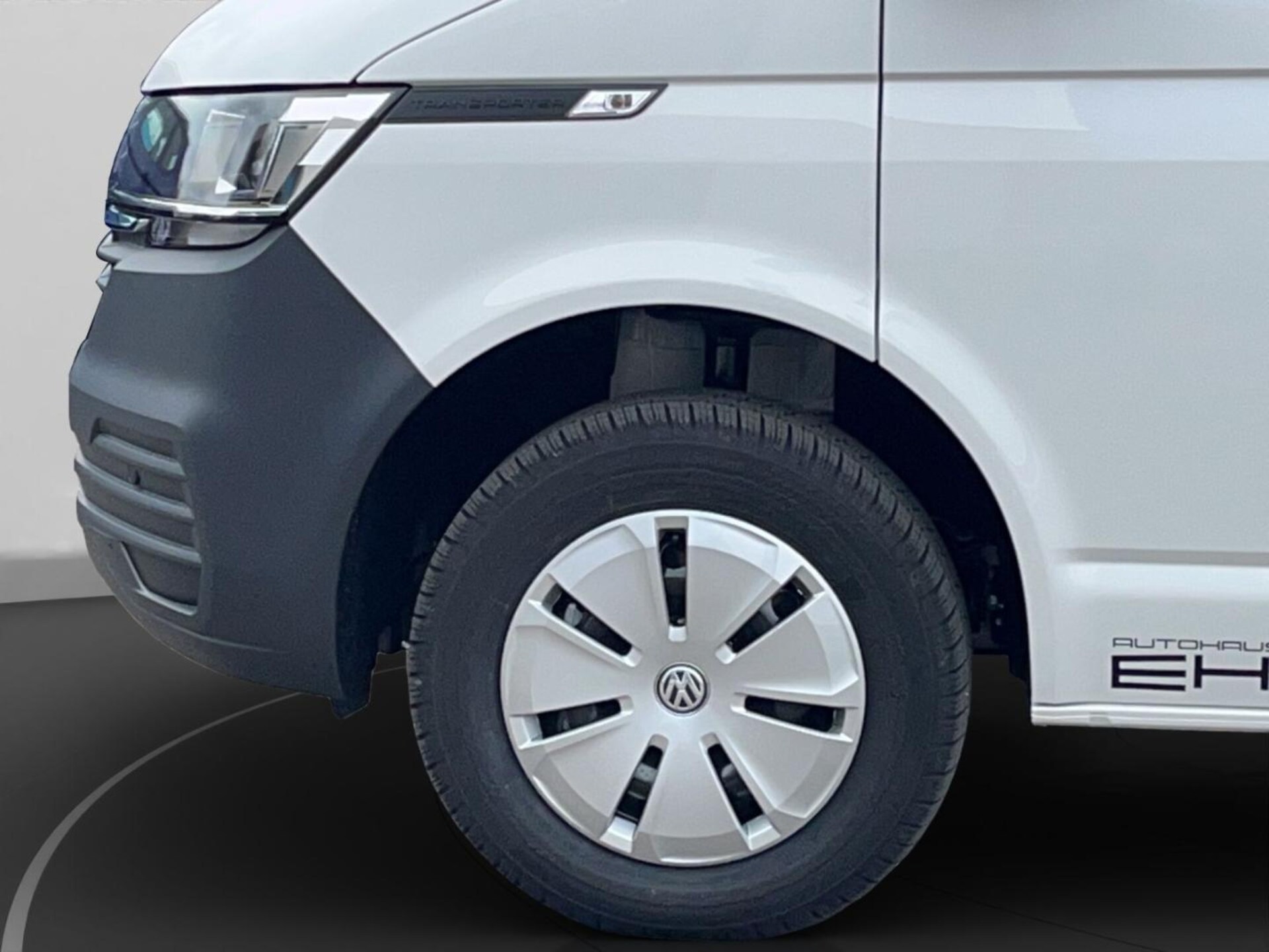 Volkswagen T6.1 Transporter Kombi langer Radstand