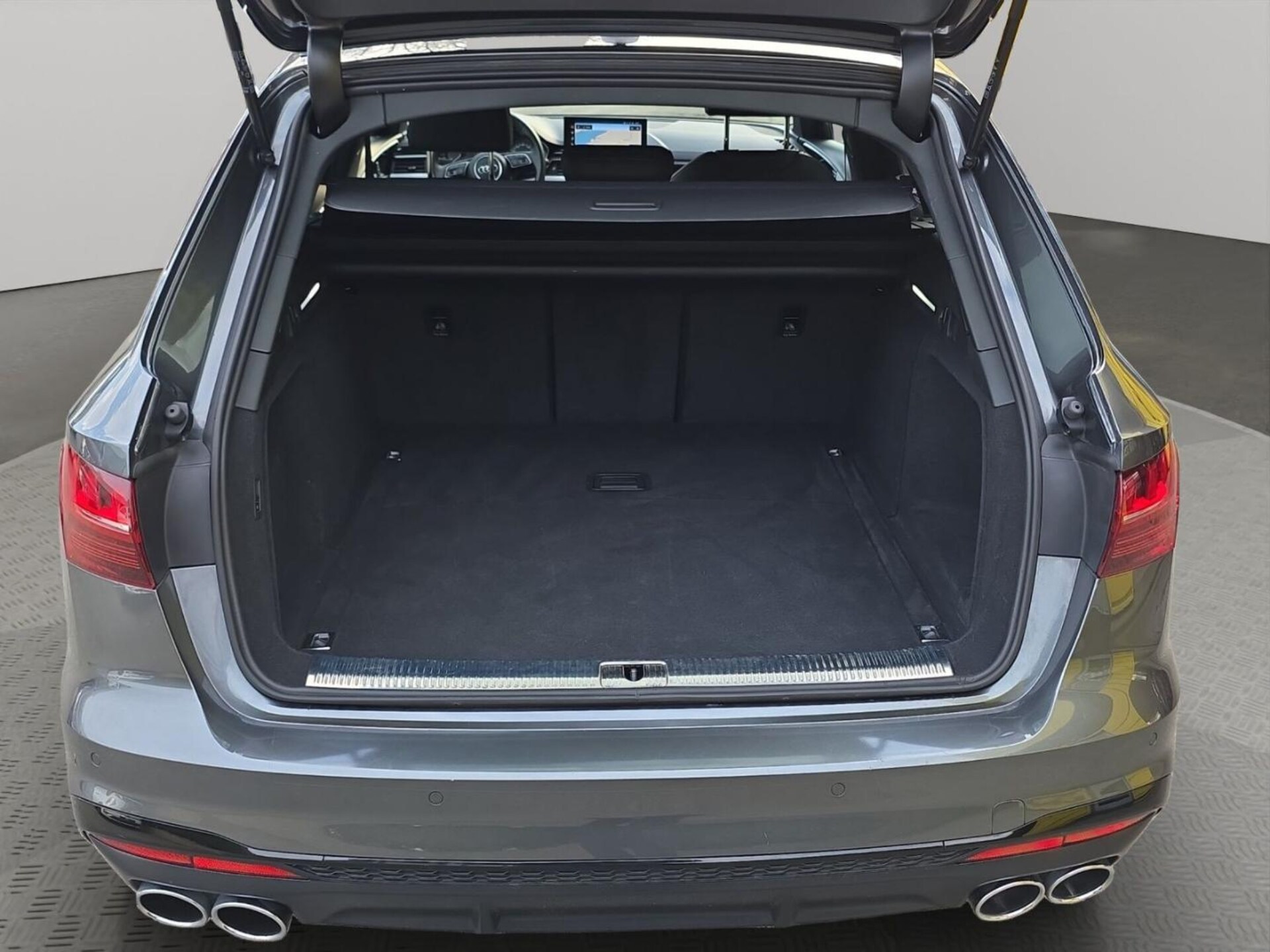 Audi S4 Avant