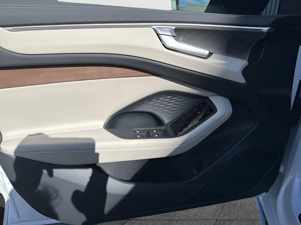 2026 Audi A6 Premium Plus - Photo 10