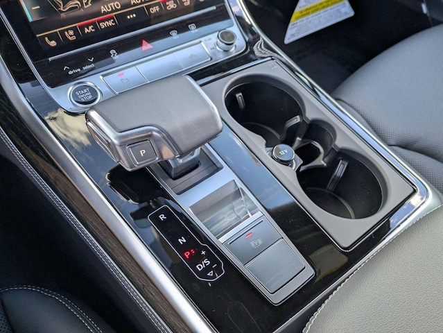 2026 Audi Q7 Premium Plus - Photo 7