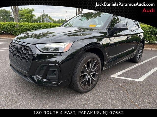 2023 Audi SQ5 Premium Plus's photo