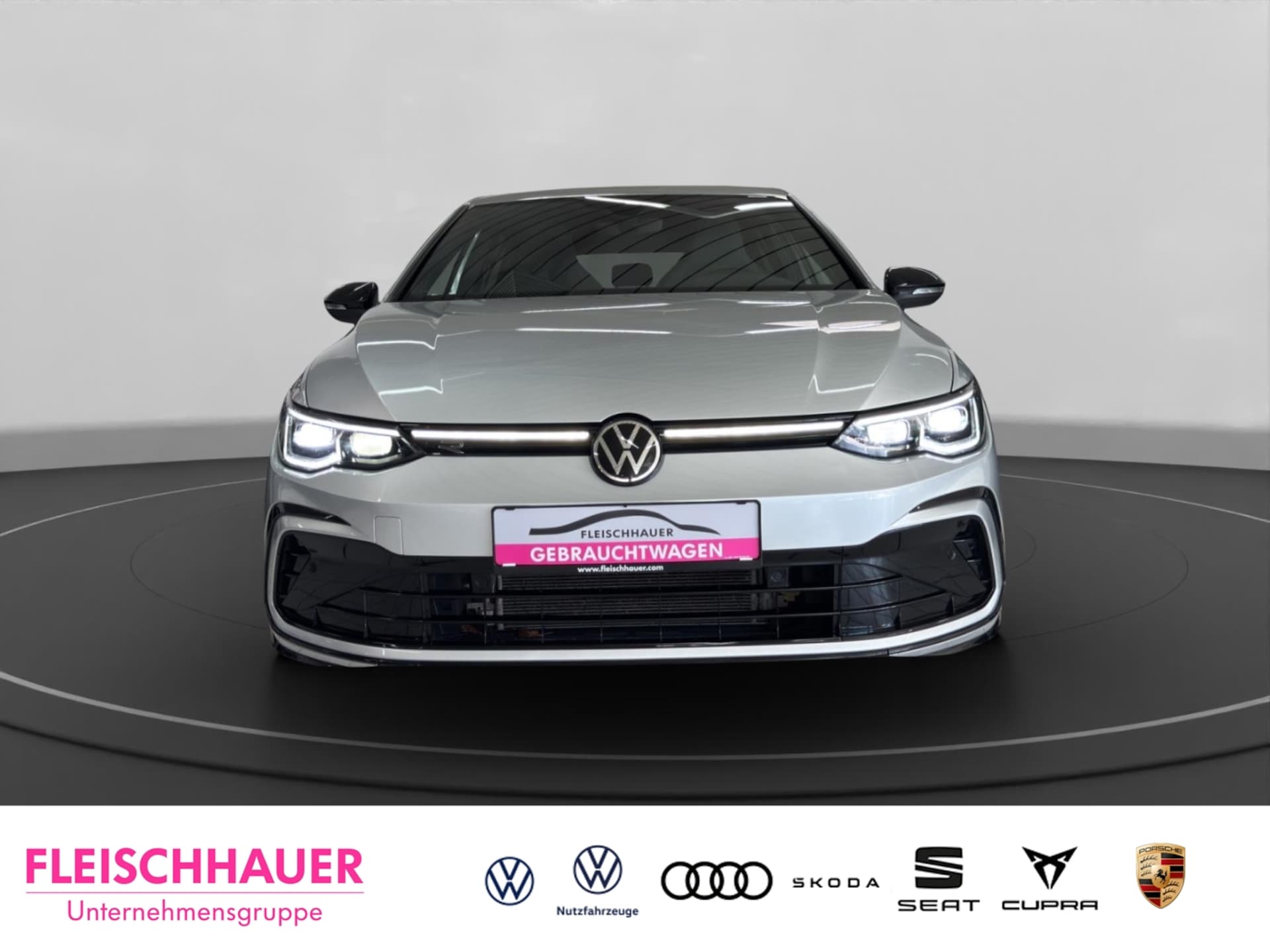 Volkswagen Golf R-Line
