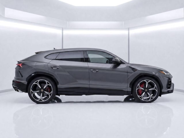 2021 Lamborghini Urus