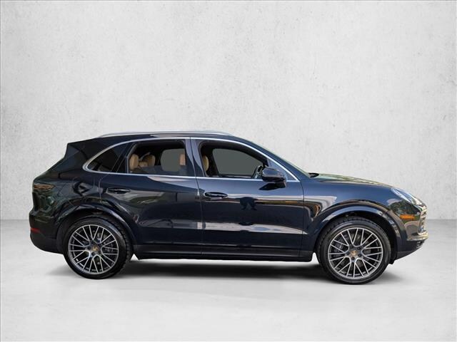2023 Porsche Cayenne
