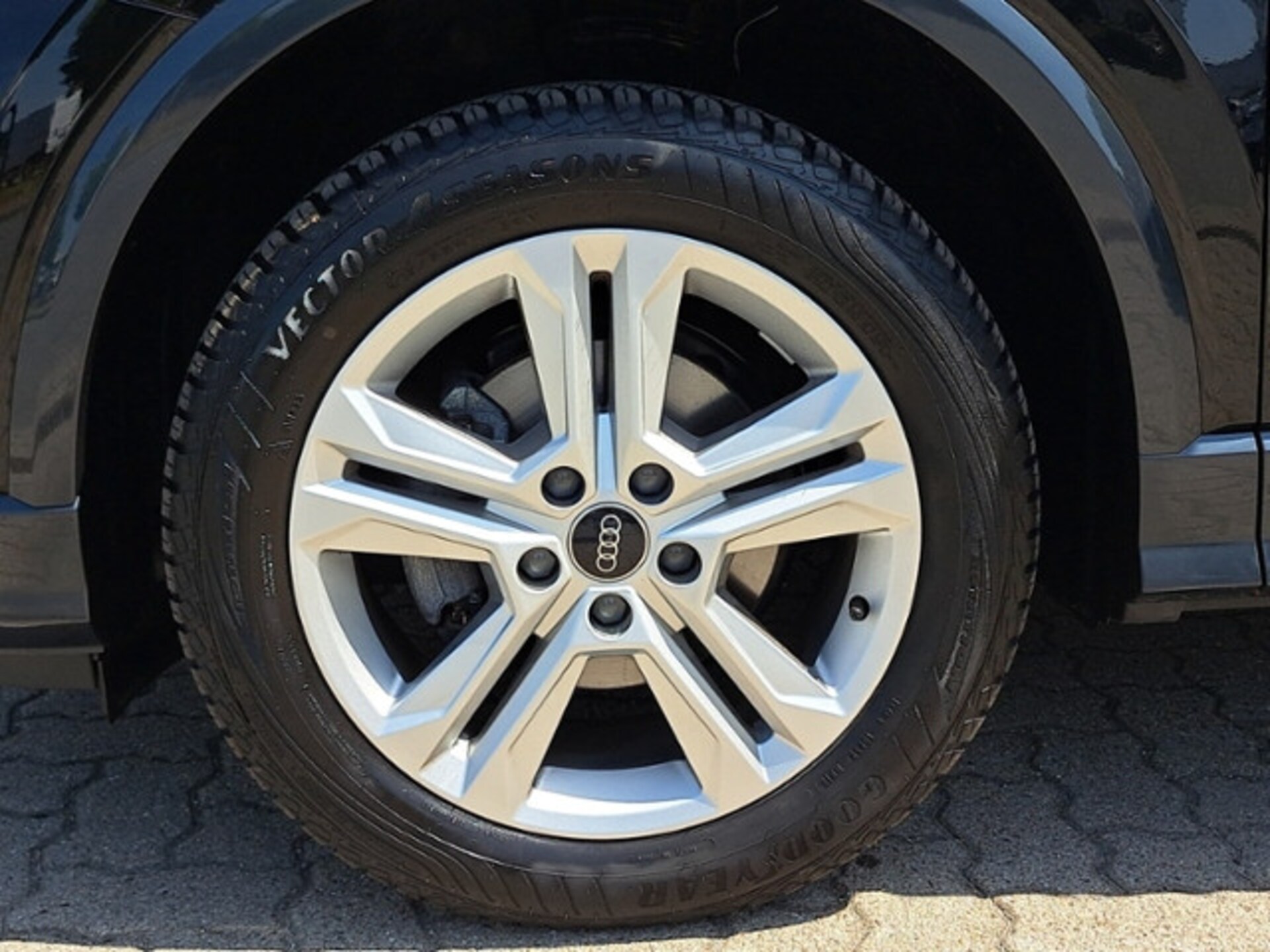 Audi Q2 Advanced