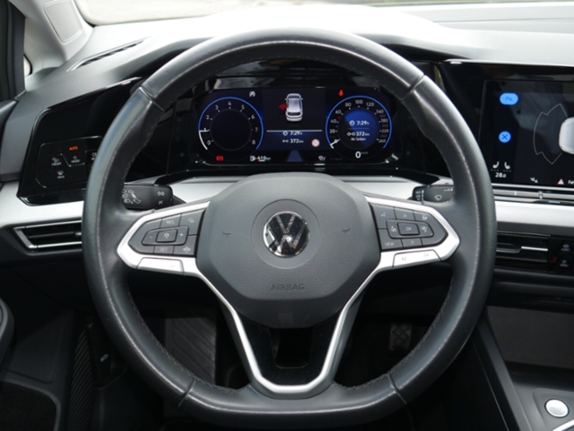 Volkswagen Golf Life